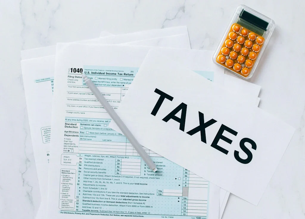 f6okd2eo_save-25-lakh-in-taxes-tips-from-finance-influencer-manav-narang_625x300_28_May_24